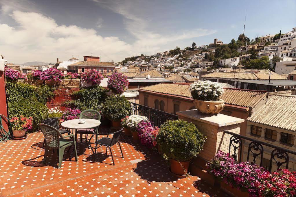 Hostal Londres Granada Exterior photo